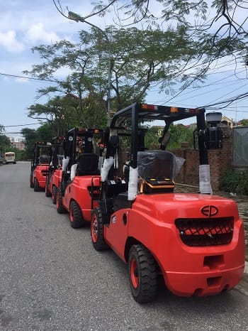 Xe Nâng Trường Phát